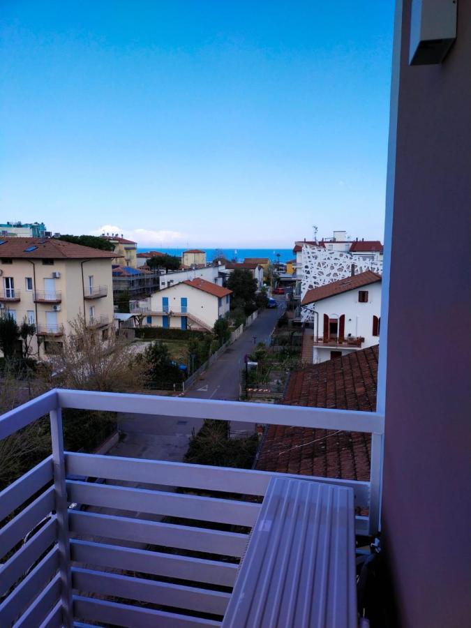 Hotel La Torre Cervia Exterior photo