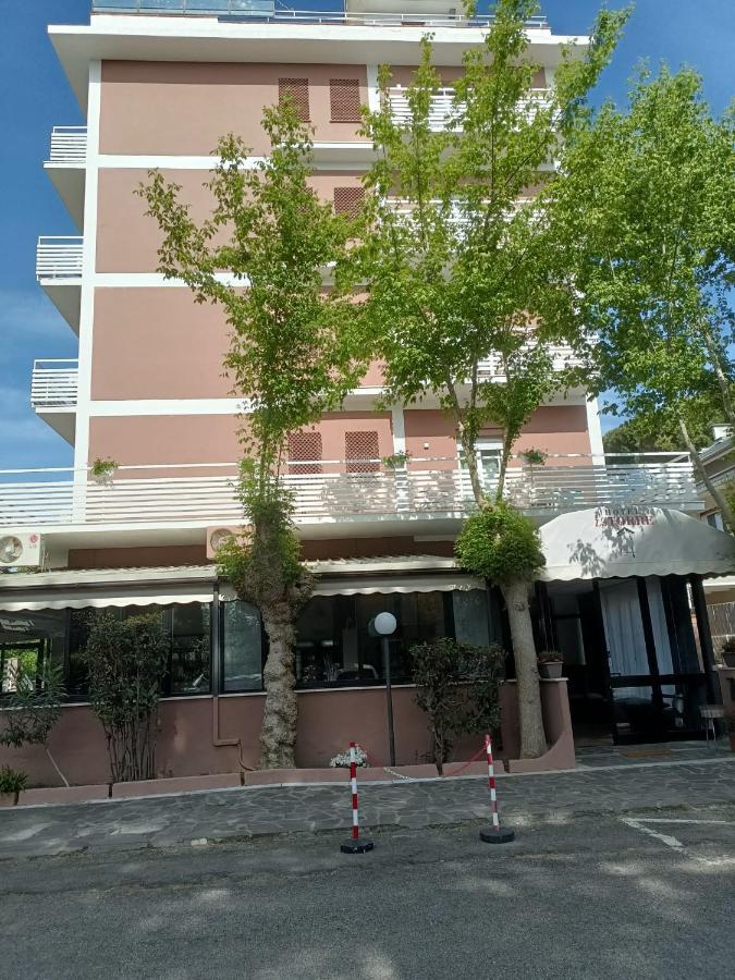 Hotel La Torre Cervia Exterior photo