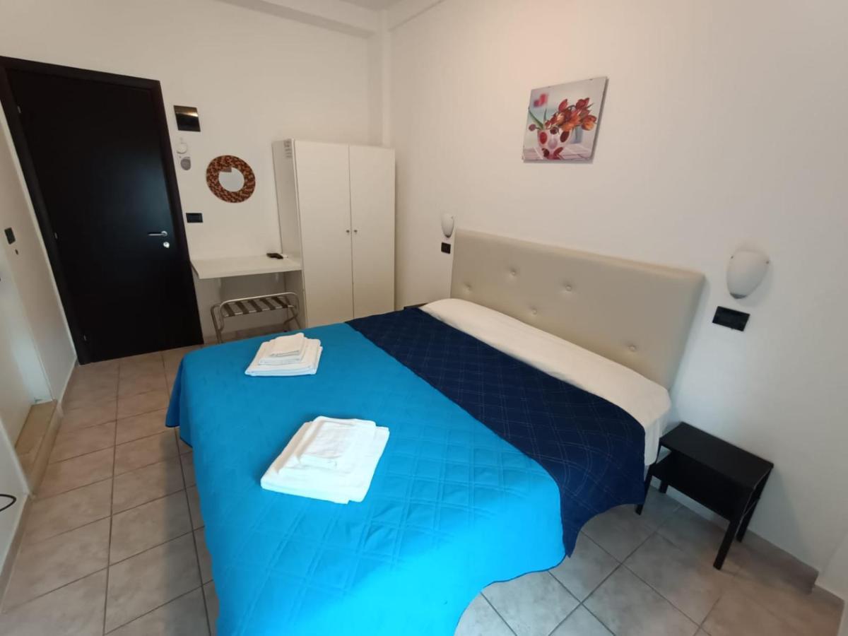 Hotel La Torre Cervia Exterior photo